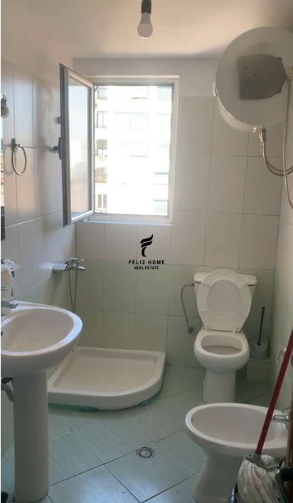 Shitet apartament 3+1 pazari ri 19.000.000 leke (5)