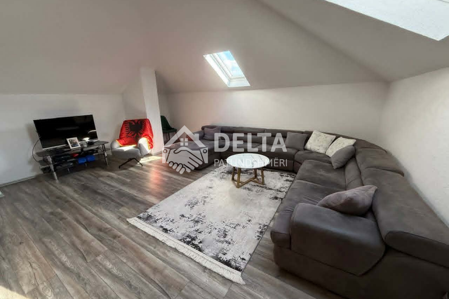 House for rent in qëndresa neighborhood