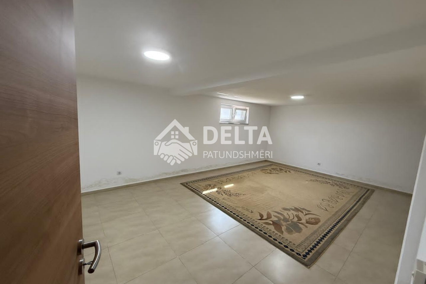 House for rent in qëndresa neighborhood