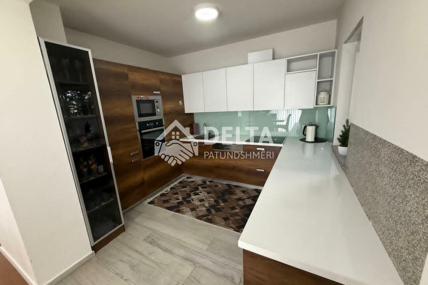 House for rent in qëndresa neighborhood