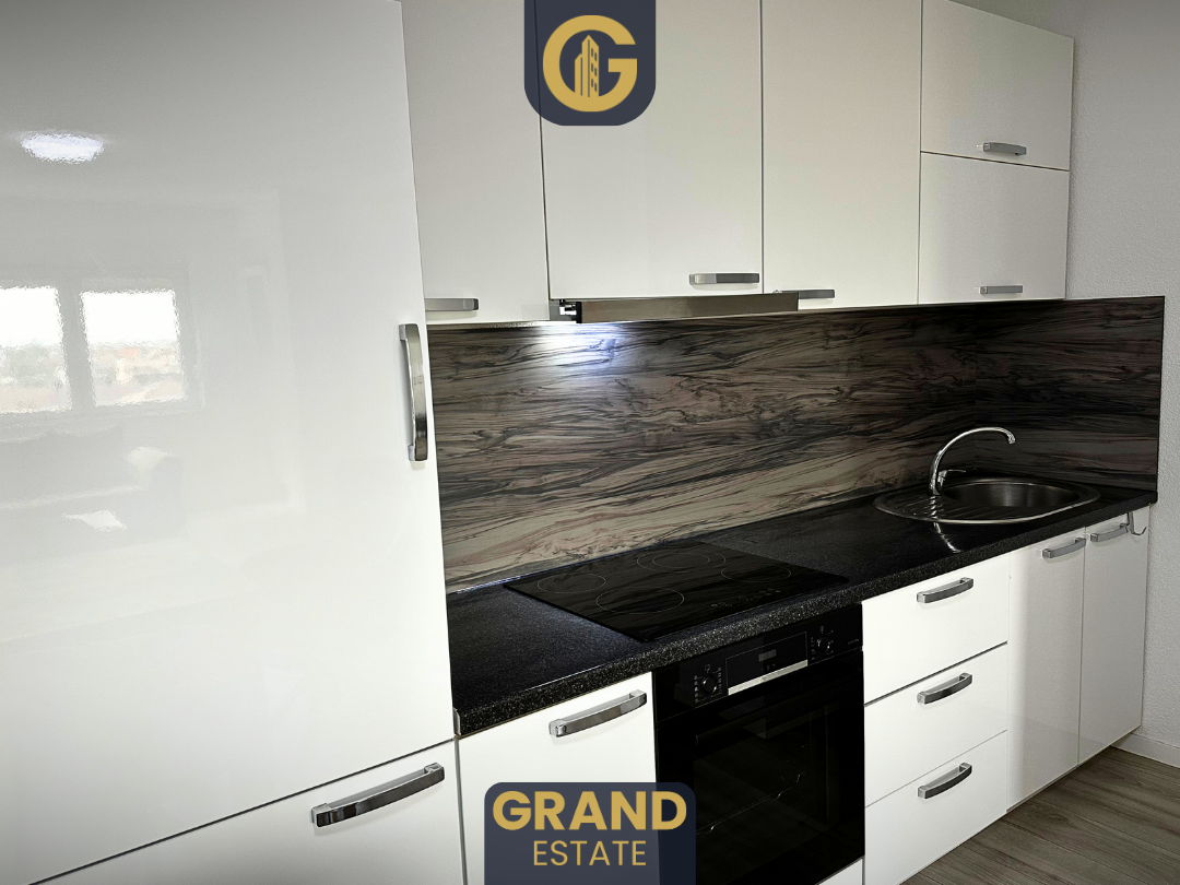 Apartamento de 110m² para alugar, 3º andar (2)