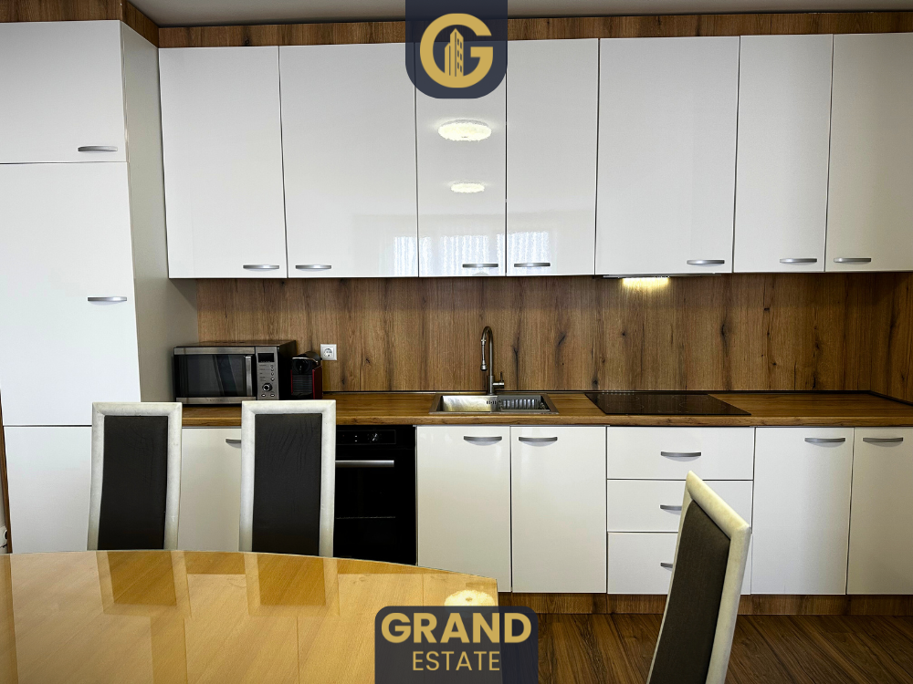 Appartamento di 93m² in affitto, 8 piano, Ferizaj (3)