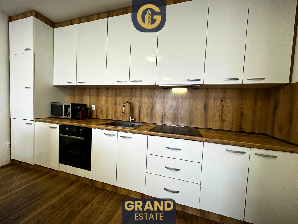 Appartamento di 93m² in affitto, 8 piano, Ferizaj (4)