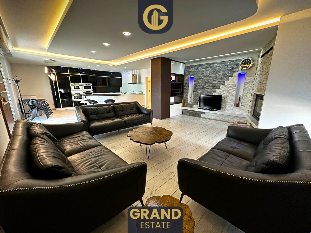Attico 425m² in vendita, Ferizaj