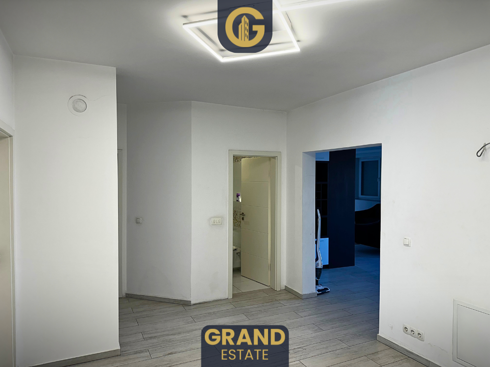 Attico 425m² in vendita, Ferizaj
