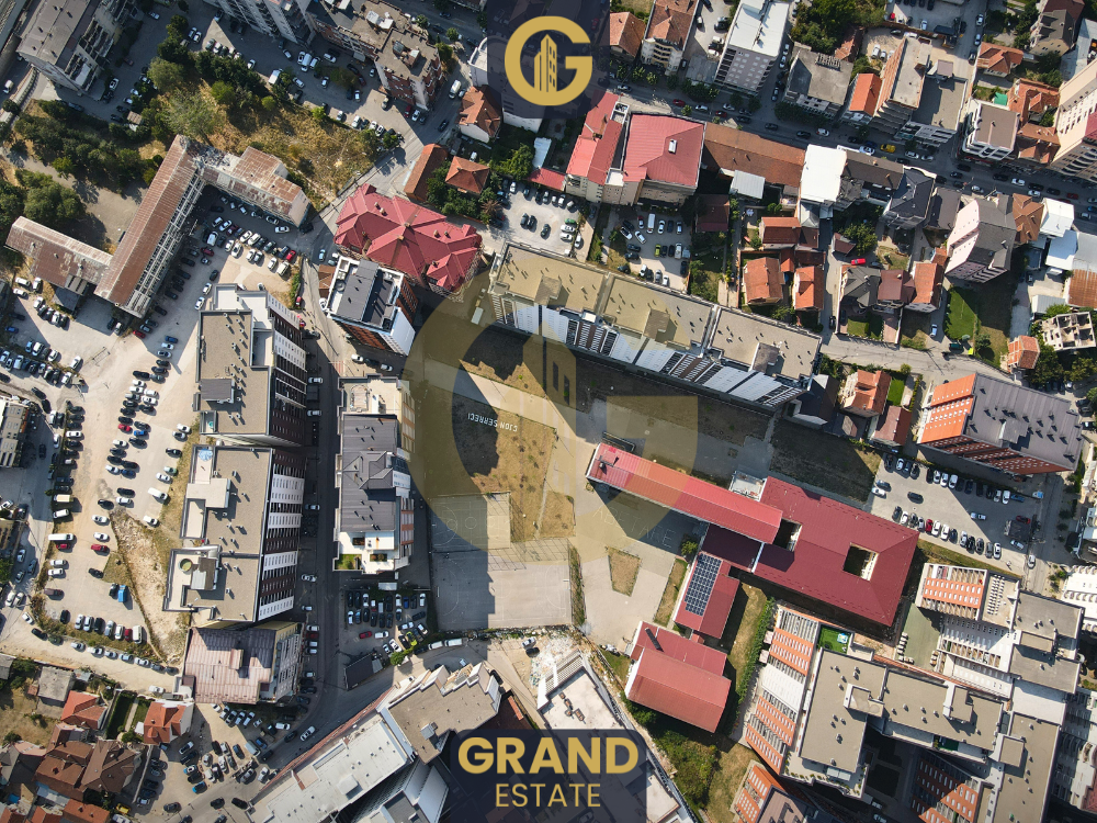Attico 425m² in vendita, Ferizaj