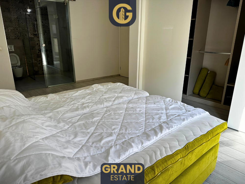 Attico 425m² in vendita, Ferizaj