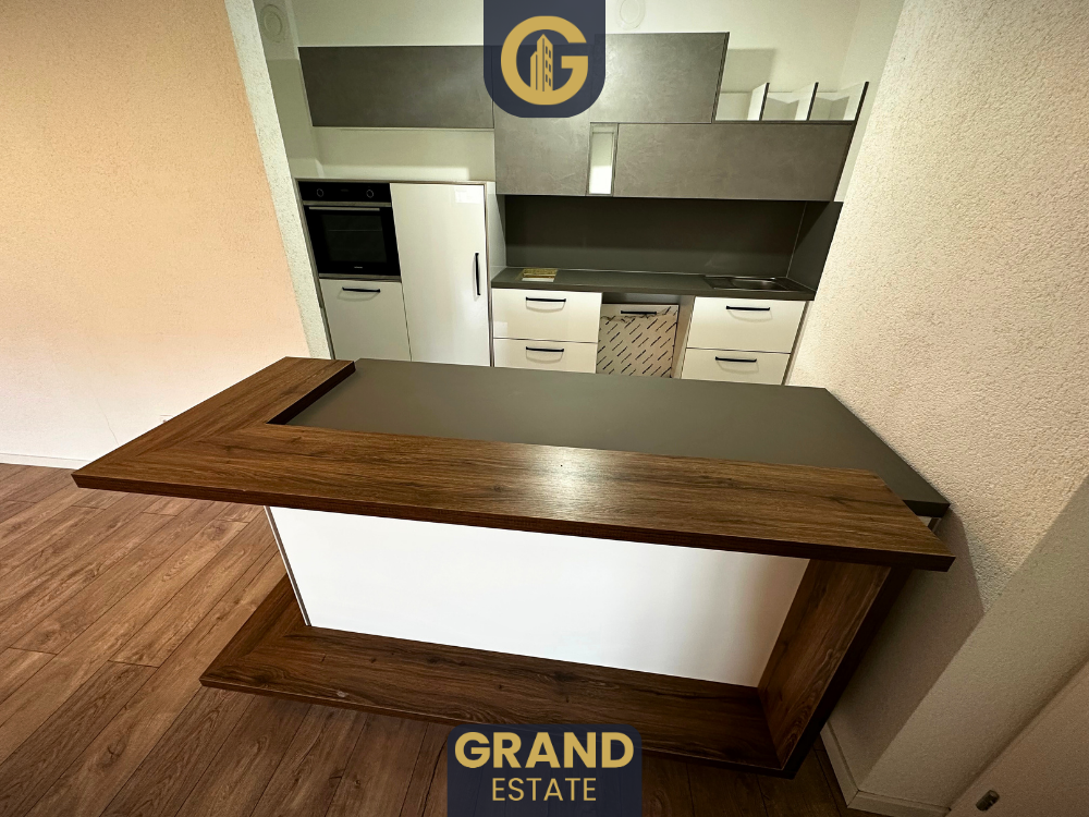 Appartamento/ufficio 94,35m² in affitto, piano 1, Ferizaj (3)