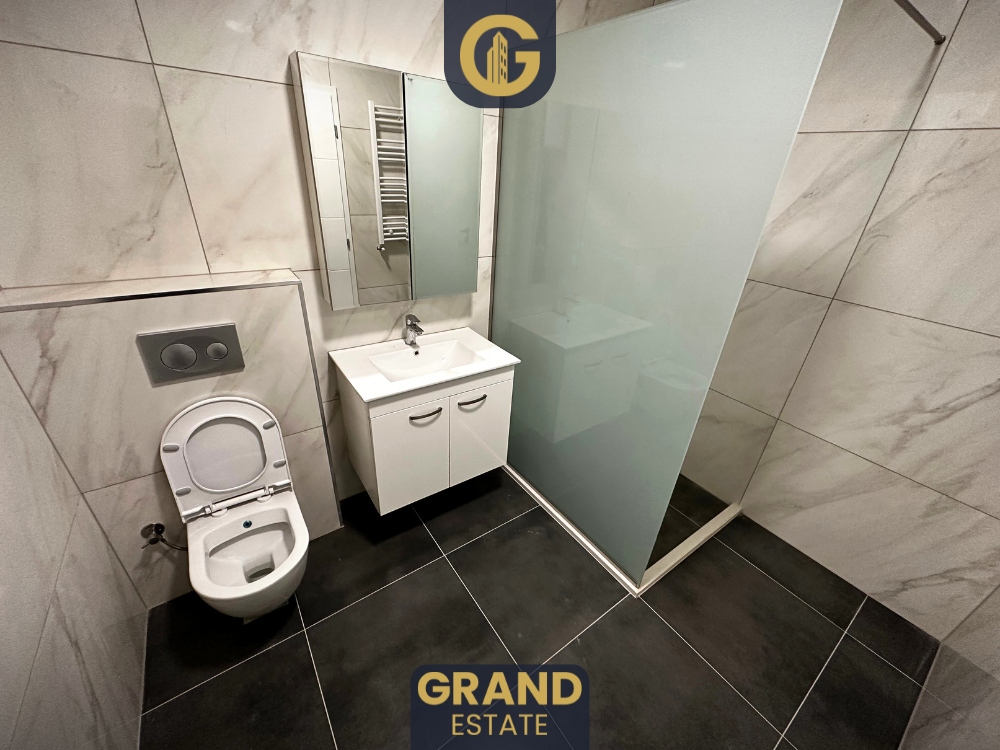 Appartamento/ufficio 94,35m² in affitto, piano 1, Ferizaj (8)