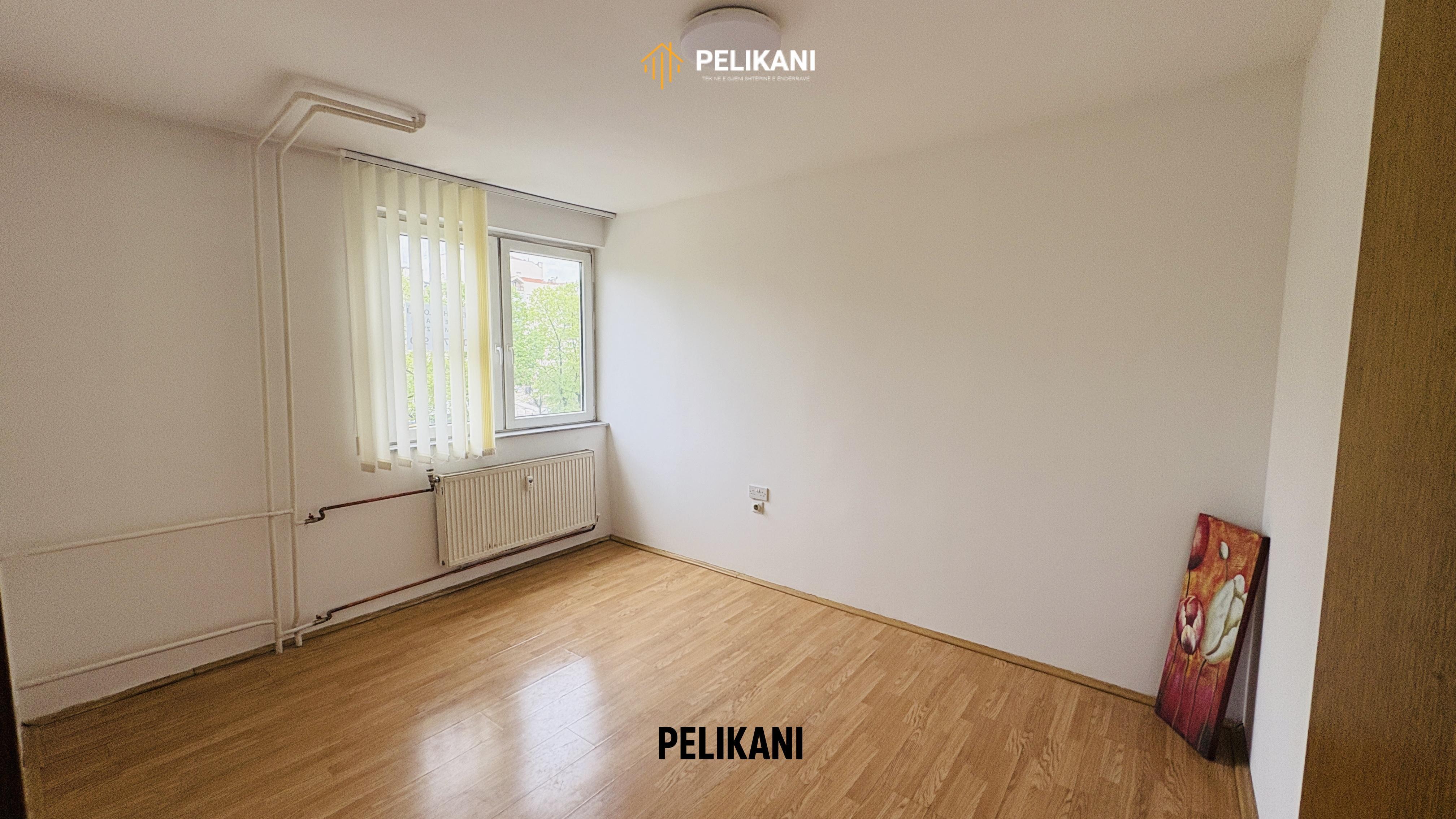 Ufficio in affitto a Ulpiana