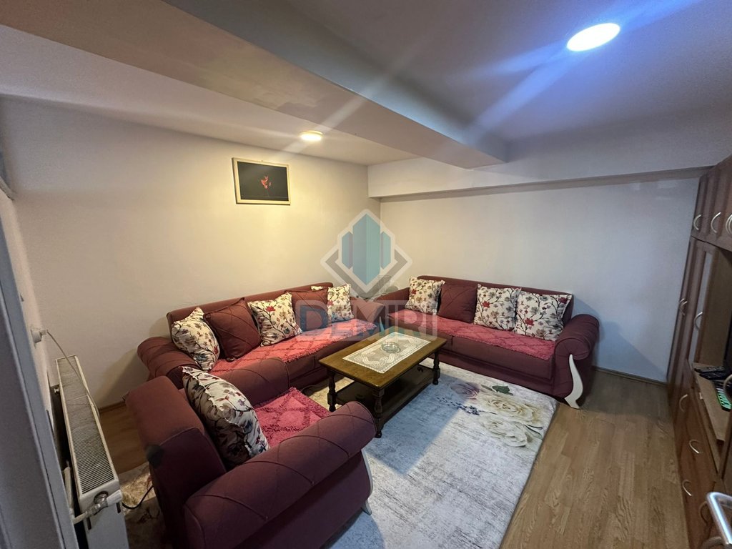 House with private yard for sale – Dardani