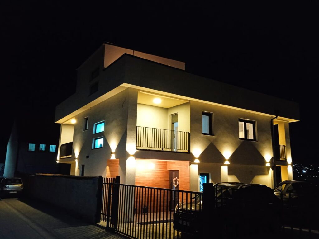 Maison à louer à Arbëri au-dessus du nouveau parc Arbëria (ancien cigllana)