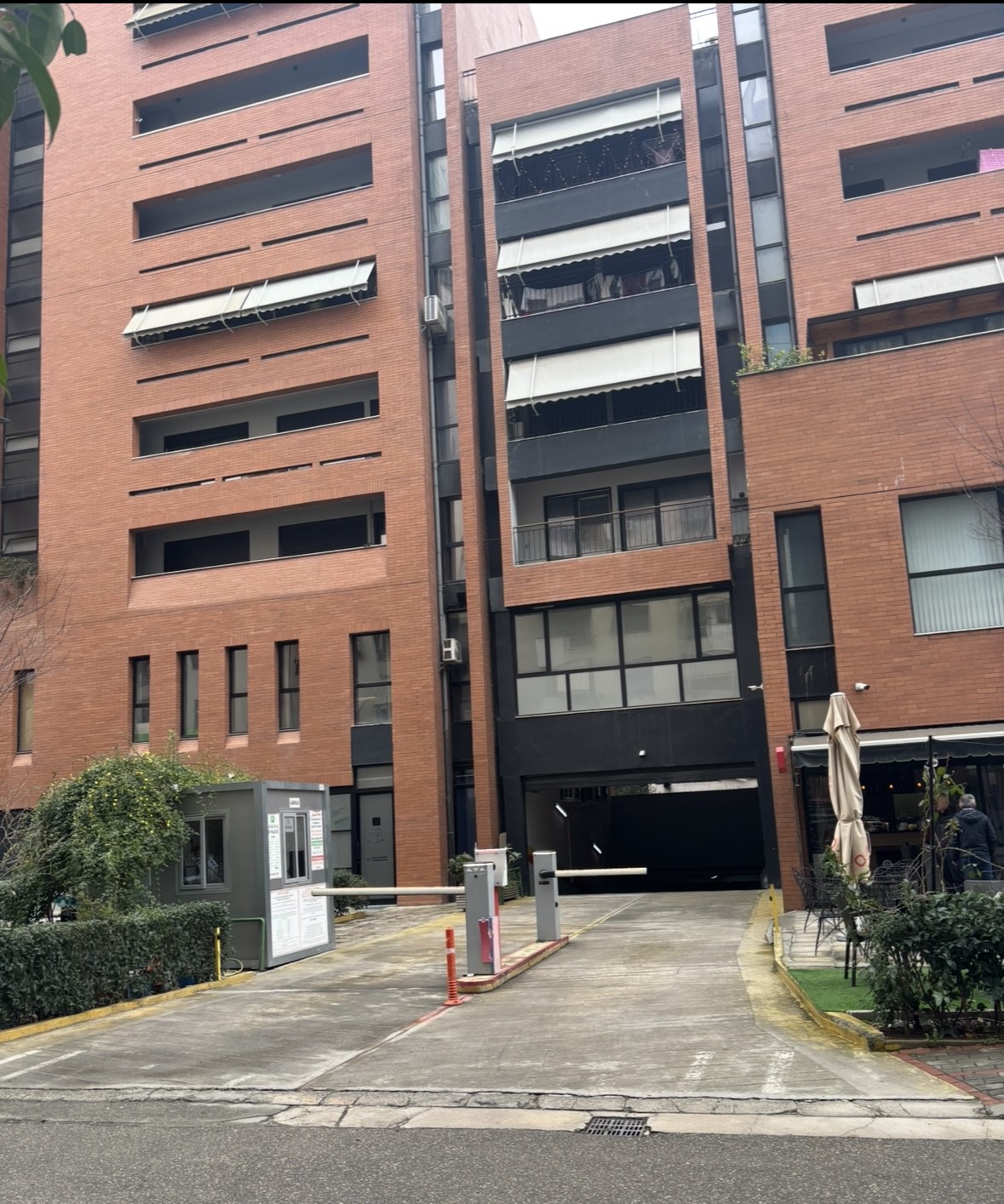 Qera | garage | mortgage | 150 €/month