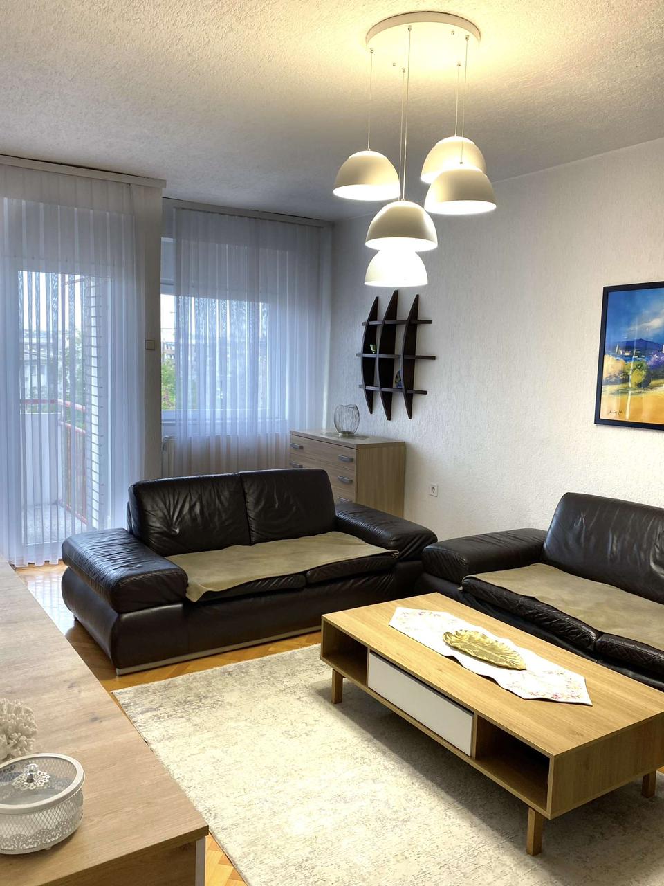 Apartamento en alquiler - barrio Ulpiana