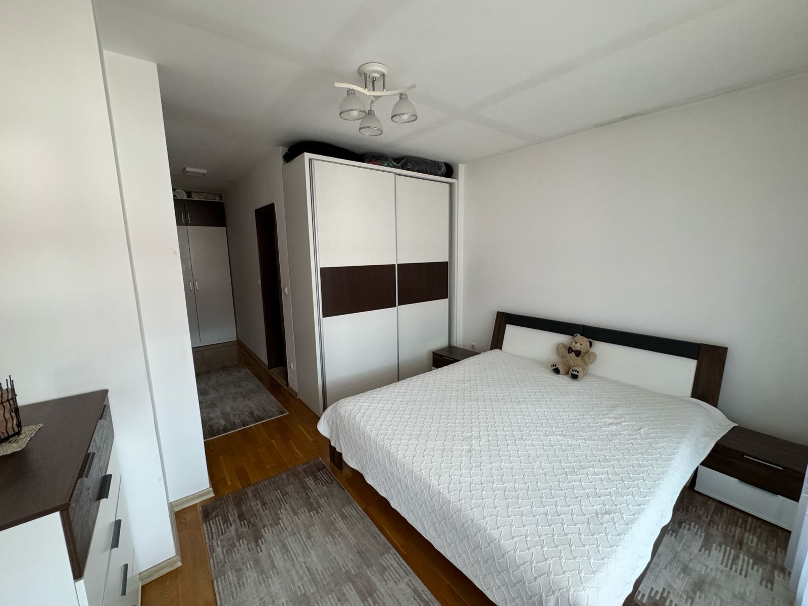 Penthouse me qira në rrugën c - 157 m² (2)
