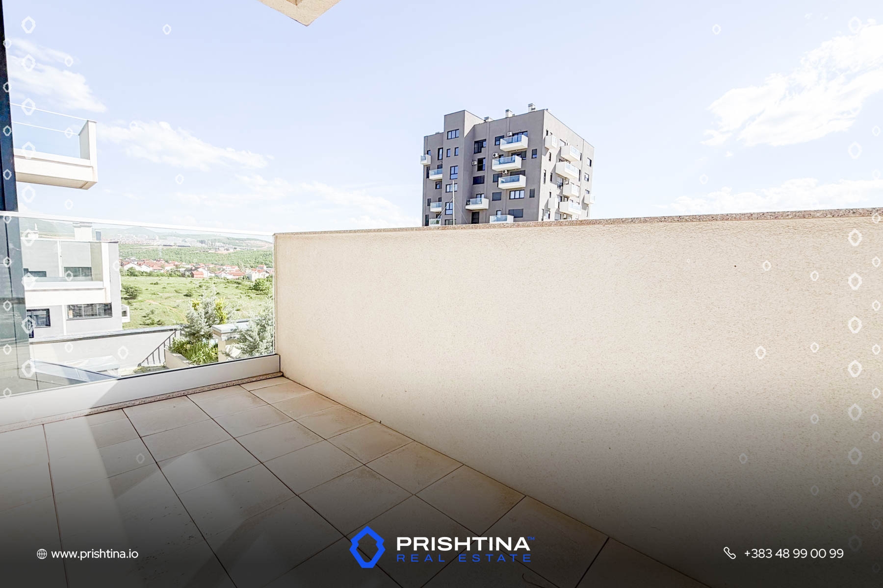 Banesë me qira 99m² te kodrina