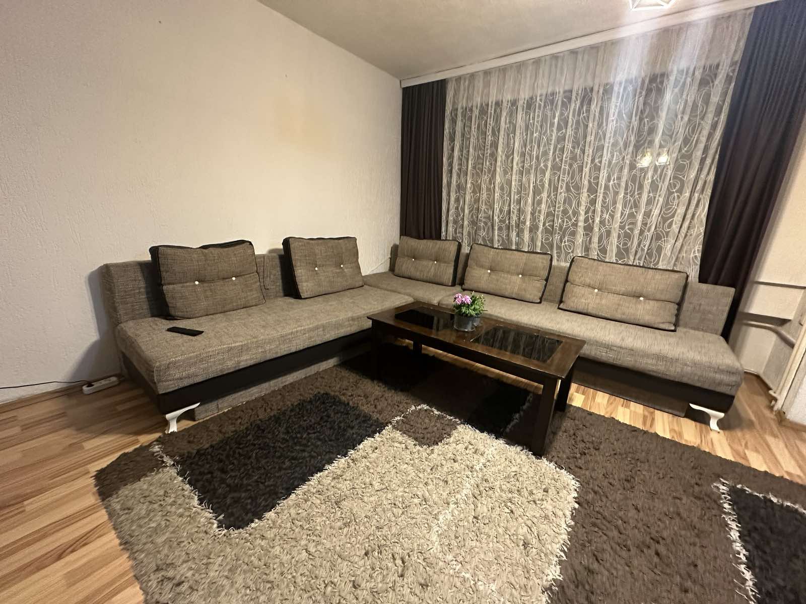 Apartamento para alugar 1+1 em dardani