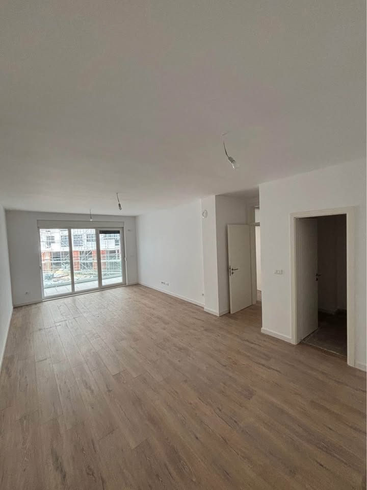 Apartamento à venda no bairro kodrina