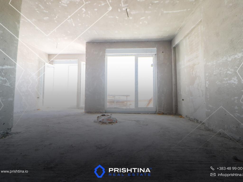 Apartment for sale 115m² at Bregu i Diellit