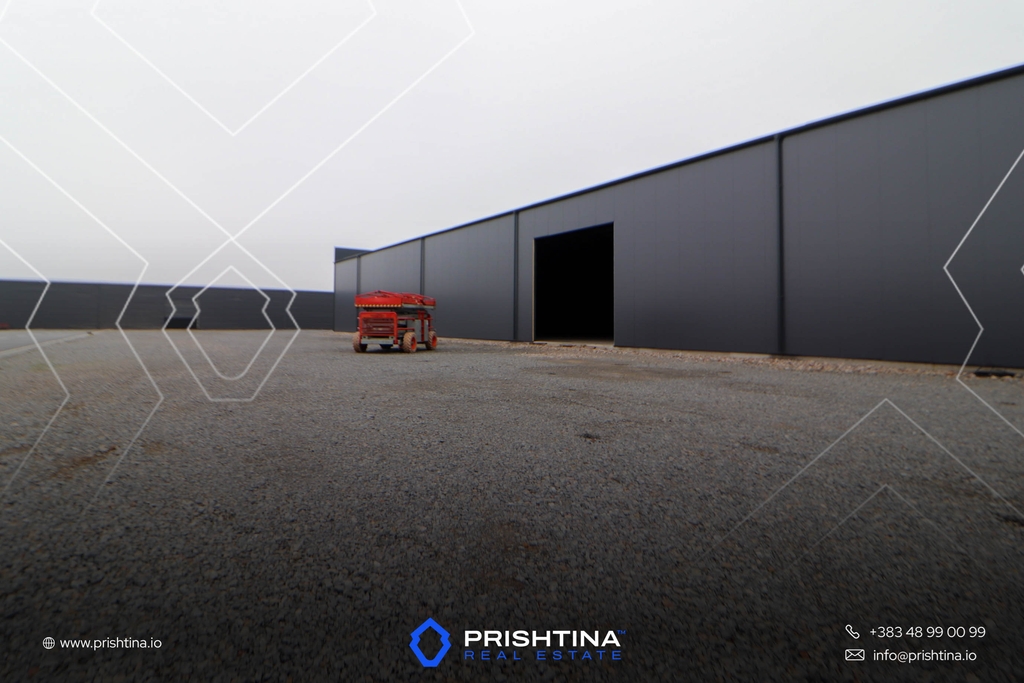 Objekt me qira 1350m² te lagjja e muhaxherëve