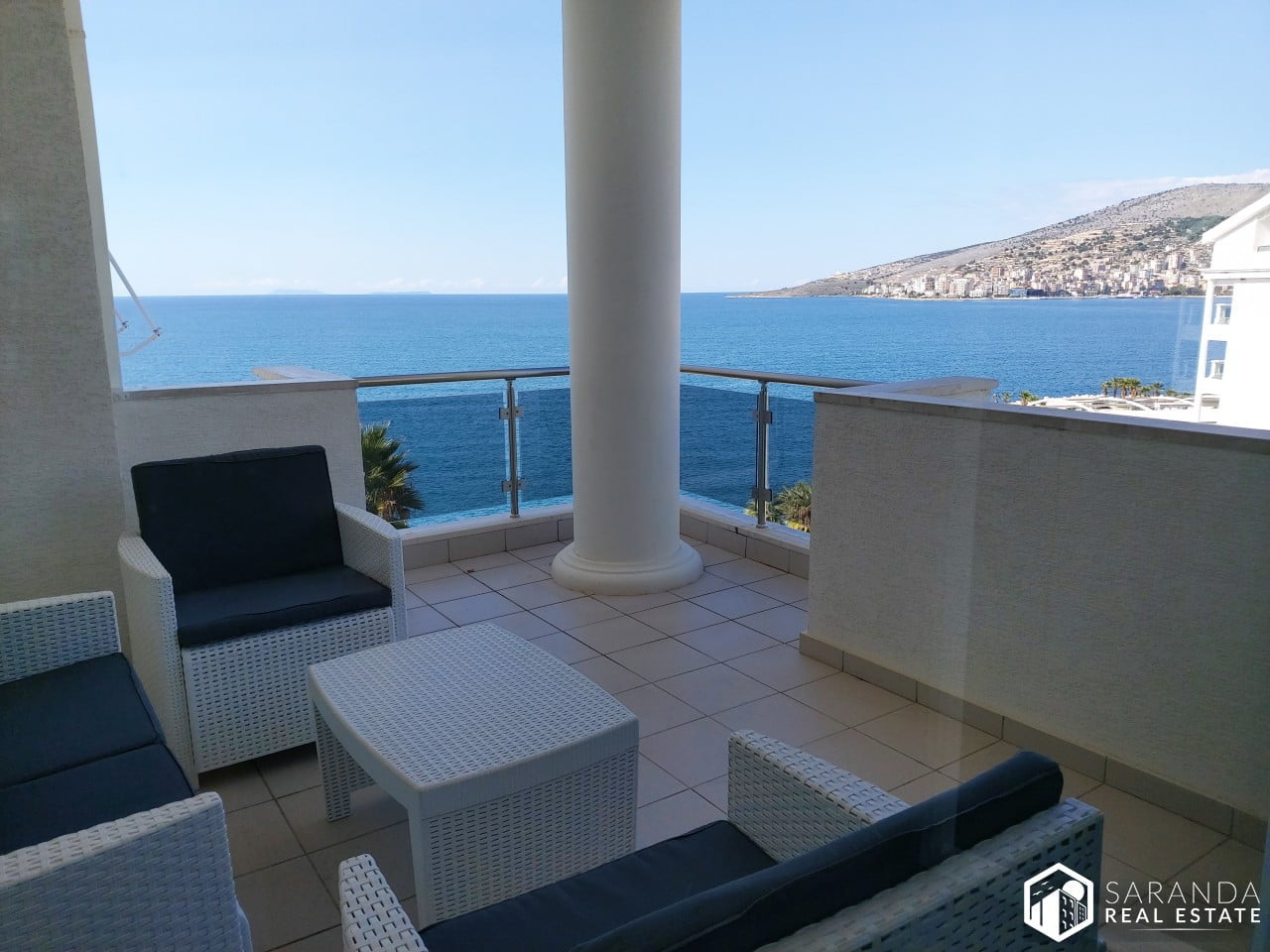 Saranda real estate - luxury apartment for rent in Saranda