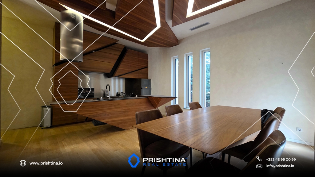 Exklusives haus zum verkauf 520m² in Çagllavicë