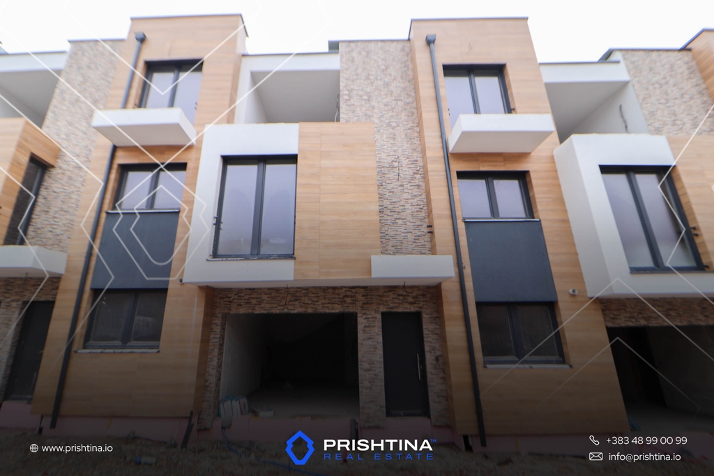 Casa à venda 323m² em gërmi