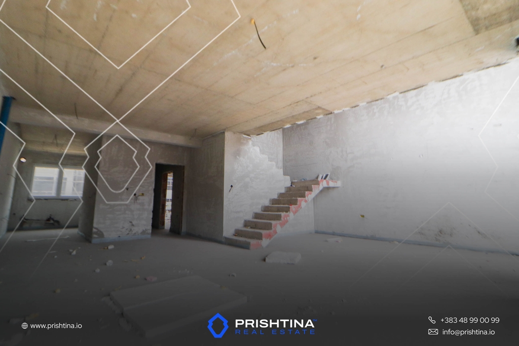 Casa à venda 323m² em gërmi (3)