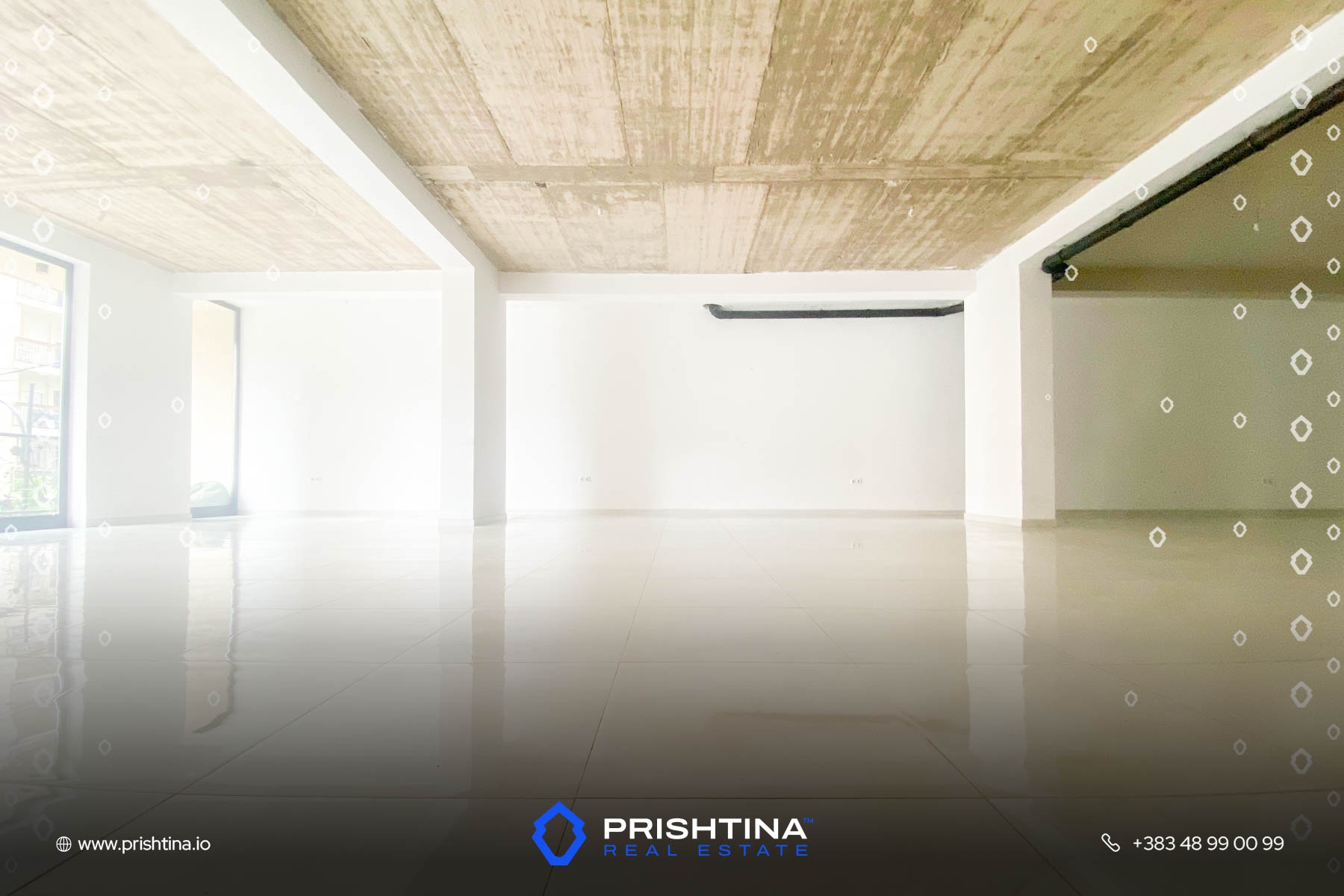 Espacio comercial en alquiler 172m² en Fushë Kosovë