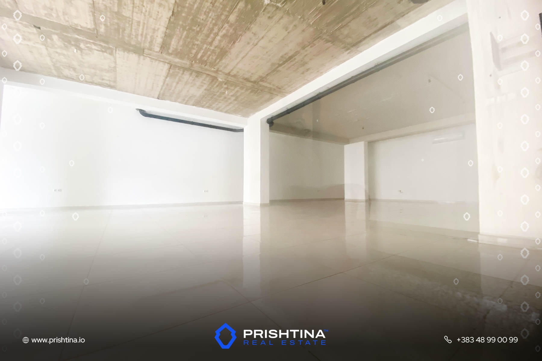 Espacio comercial en alquiler 172m² en Fushë Kosovë