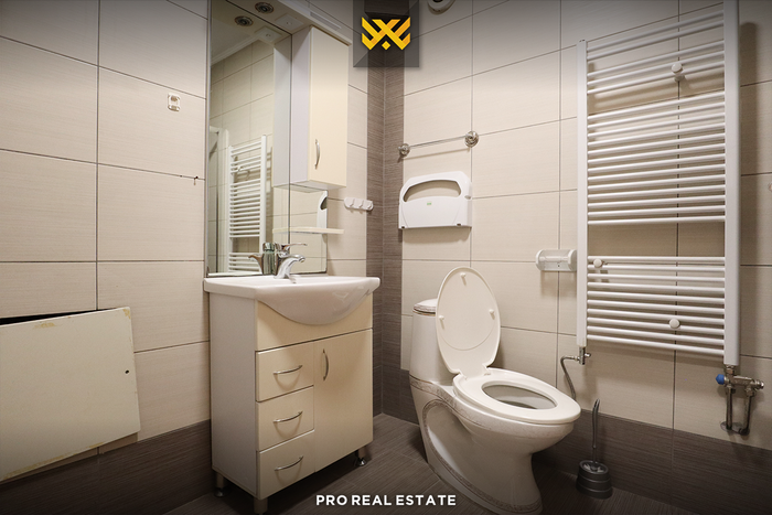 Objekt 350m² me #qira në dardani