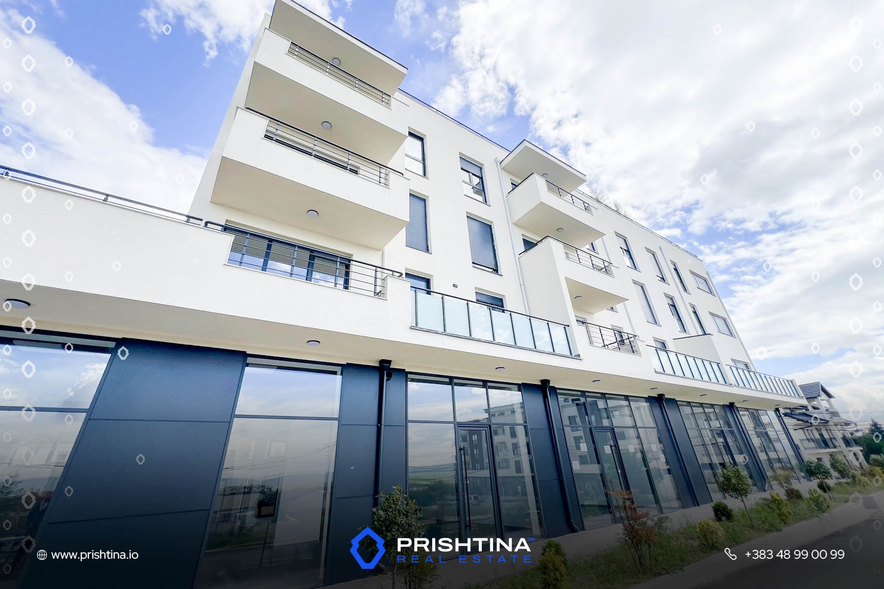 Locale commerciale in affitto 106m² a dragodan