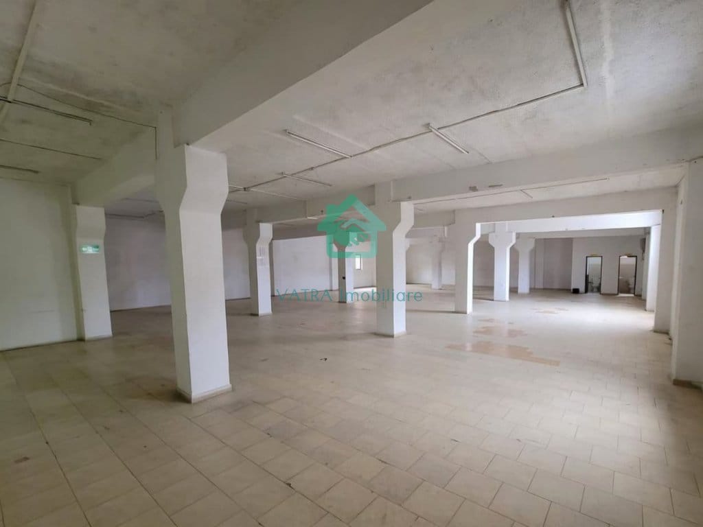 Magazzino su 2 piani in affitto a siri kodra – Tirana - shtepia ime 2026