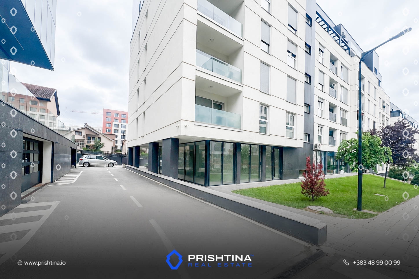 Espaço comercial para alugar 130m² em Veternik (5)