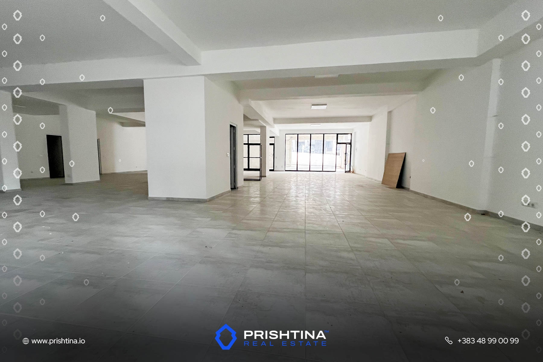 Locale commerciale in vendita 297,9m² a Mati 1 (7)