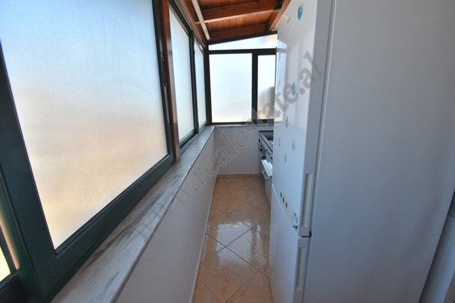 Appartement de deux chambres à louer dans le quartier selvia à Tirana (5)