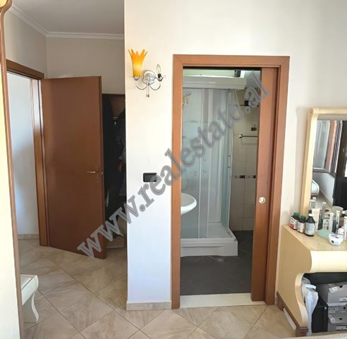 Zwei-zimmer-wohnung zum verkauf in der pjeter budi straße in Tirana, albanien (6)