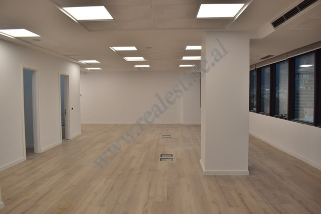 Espaço de escritório para alugar nas twin towers em Tirana, albânia (3)