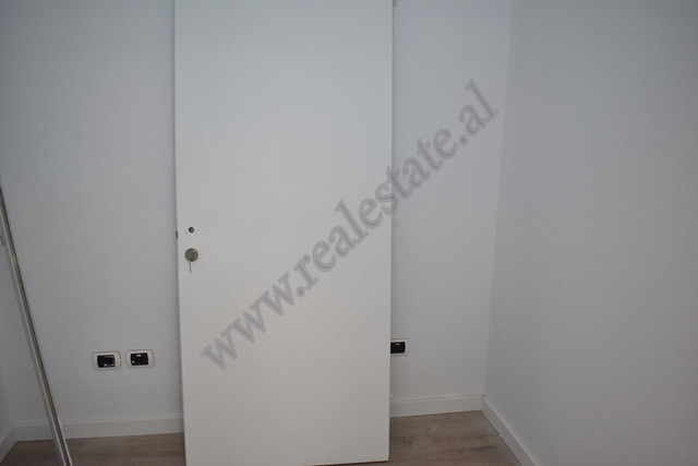 Espaço de escritório para alugar nas twin towers em Tirana, albânia (7)