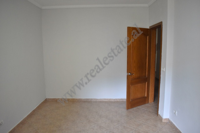 Bürofläche zur miete am gjergj fishta boulevard in Tirana (6)