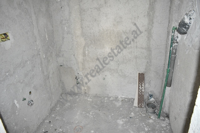 Store for sale near american 2 hospital in Tirana, albania (6)