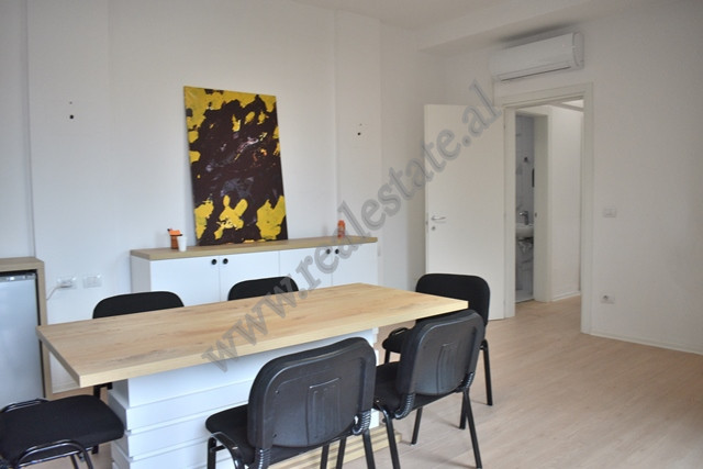 Bürofläche zur miete im garden building residence in Tirana, albanien (5)