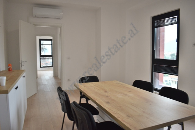 Bürofläche zur miete im garden building residence in Tirana, albanien (6)