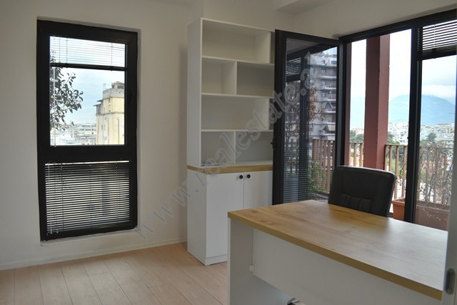 Bürofläche zur miete im garden building residence in Tirana, albanien (7)