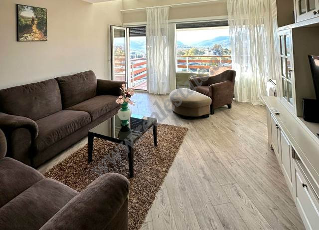 Appartement de deux chambres à louer à long hill residence à Tirana, albanie
