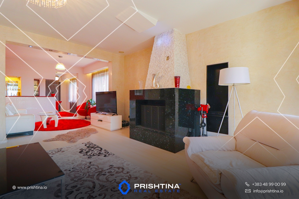 Case in vendita 450m² a Veternik (3)
