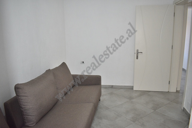 Drei-zimmer-wohnung zur miete in der nähe der unaza e madhe in Tirana, albanien (7)
