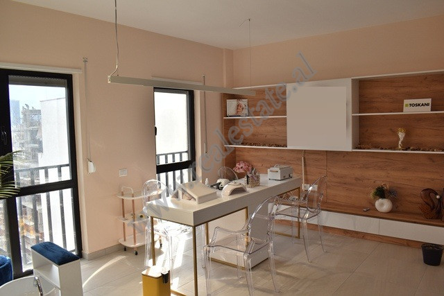 Apartament me tre dhoma gjumi për shitje në zonën selvia në Tiranë, shqipëri (2)