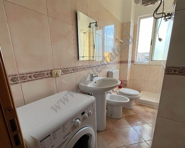 Apartamento de un dormitorio en venta en la zona porcelani en Tirana