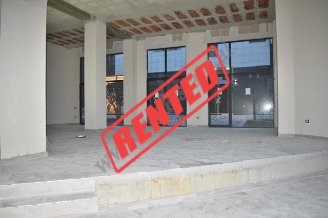 Store for rent in dry lake area in Tirana, albania